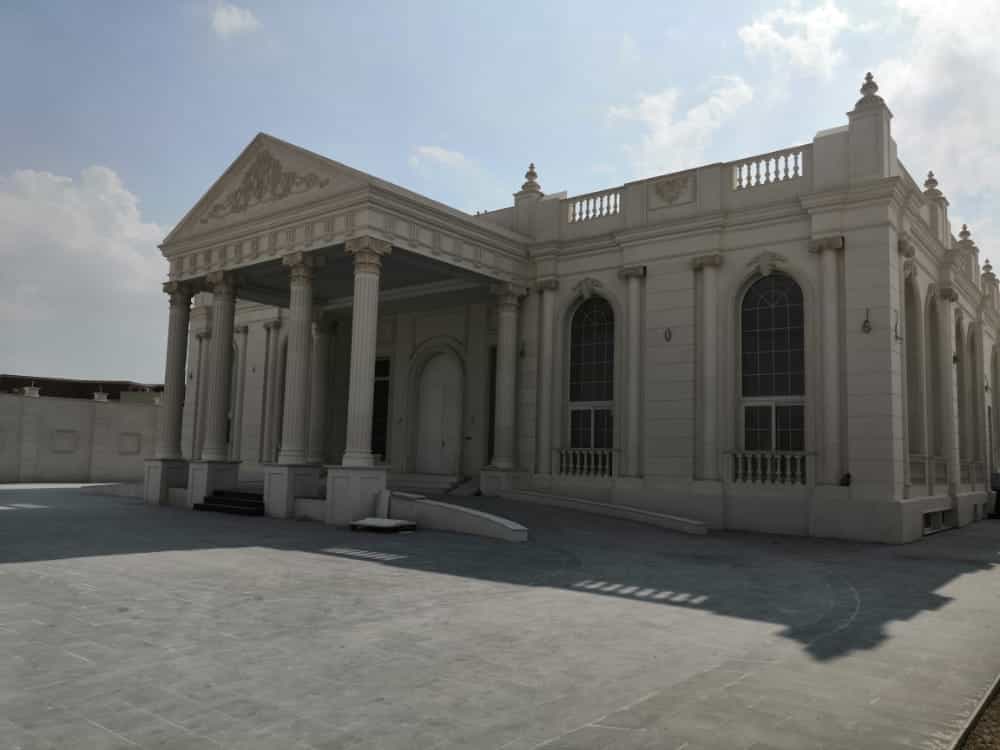 Palace Image 1